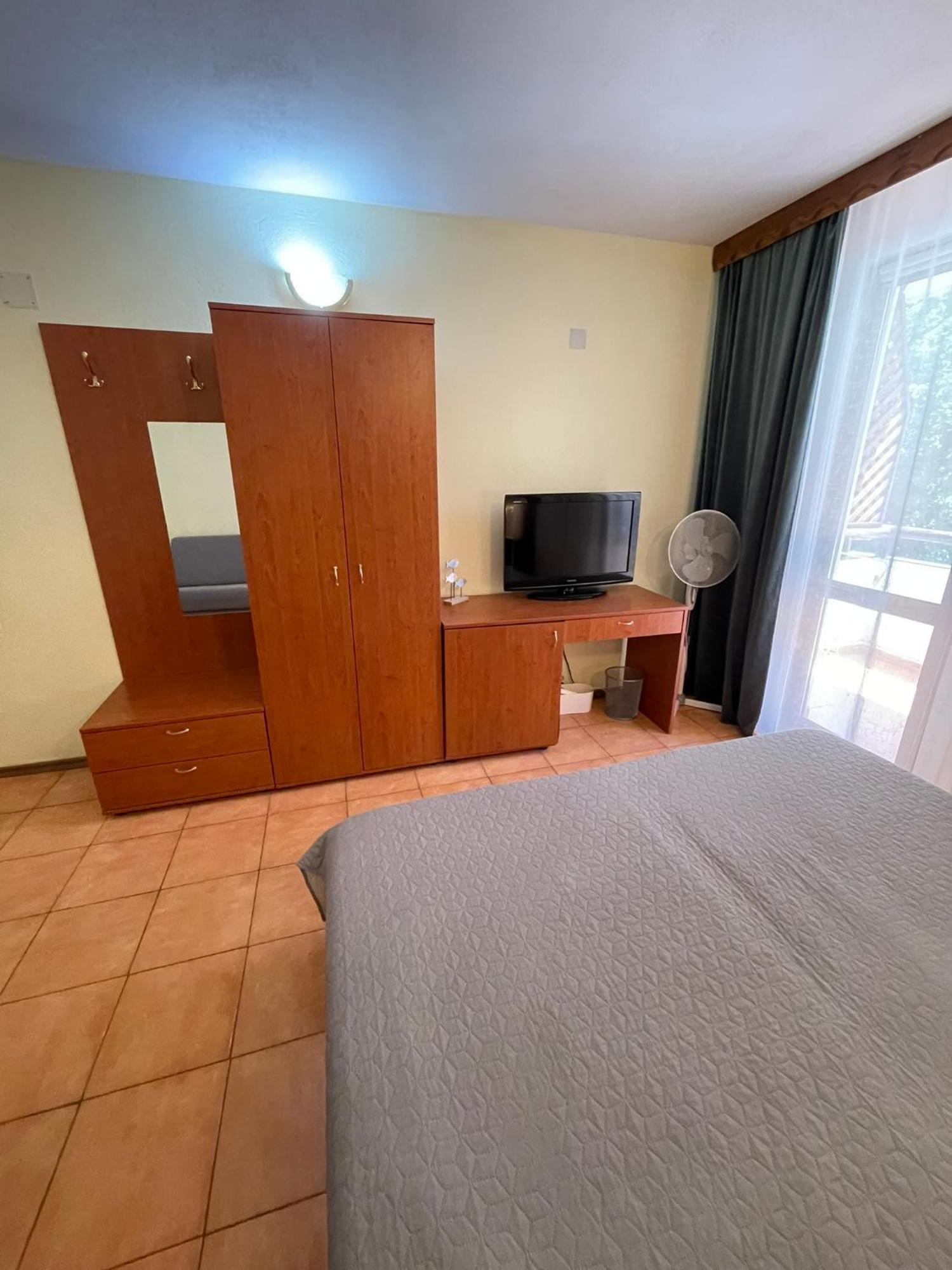 Holiday House Gendar, Черноморец Экстерьер фото